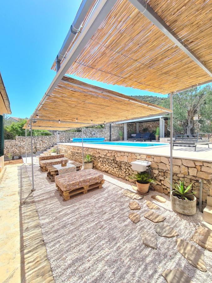 Vila Olive Tree - House With Pool Vinišće Exteriér fotografie