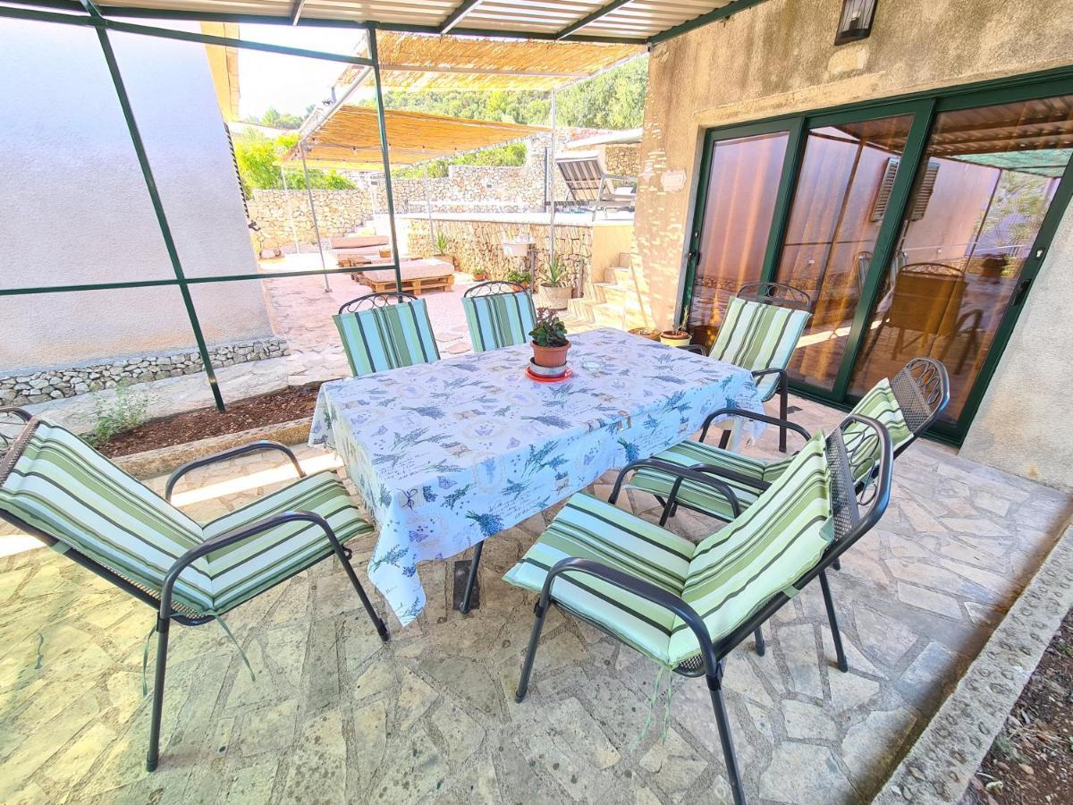 Vila Olive Tree - House With Pool Vinišće Exteriér fotografie